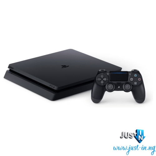 Sony PS4 Belgium (Second hand) Cracked with 1 handle